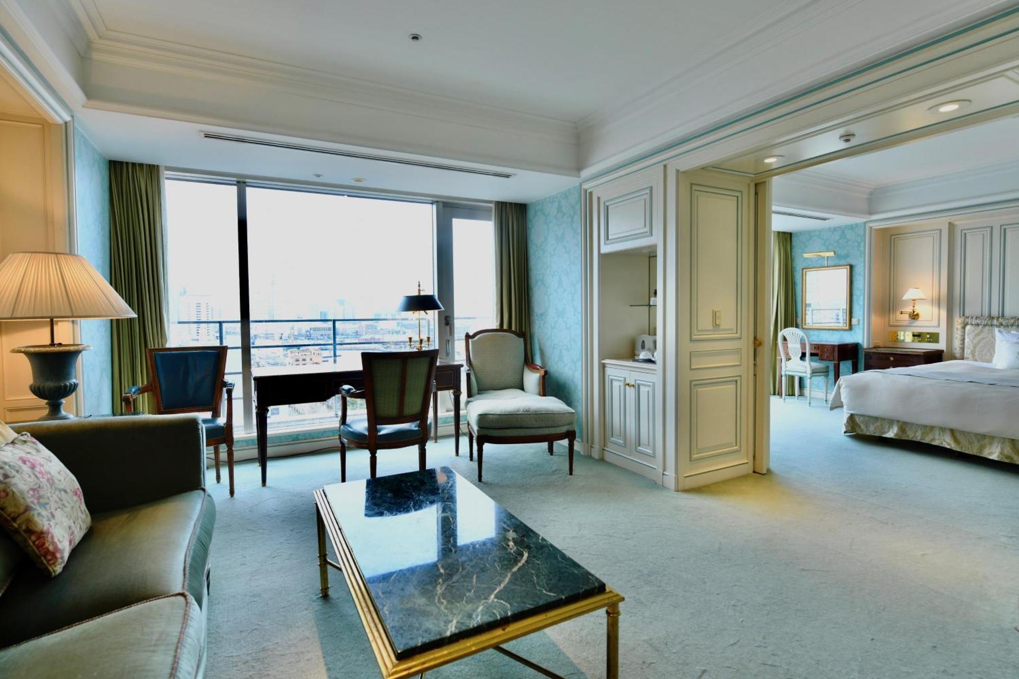 Hotel New Grand Yokohama  Ngoại thất bức ảnh A suite at the hotel